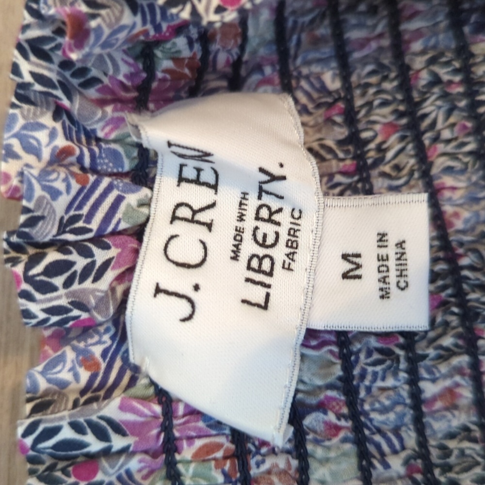 Women's J.Crew X Liberty Smocked Club Nouveau Floral Crop Top Size Medium EUC! - Picture 3 of 6